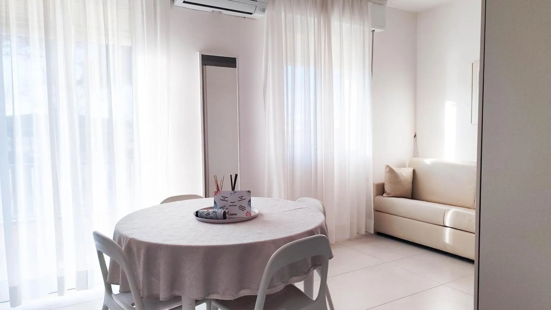 Condominio Linda Τζεσόλο Λίντο 0*,